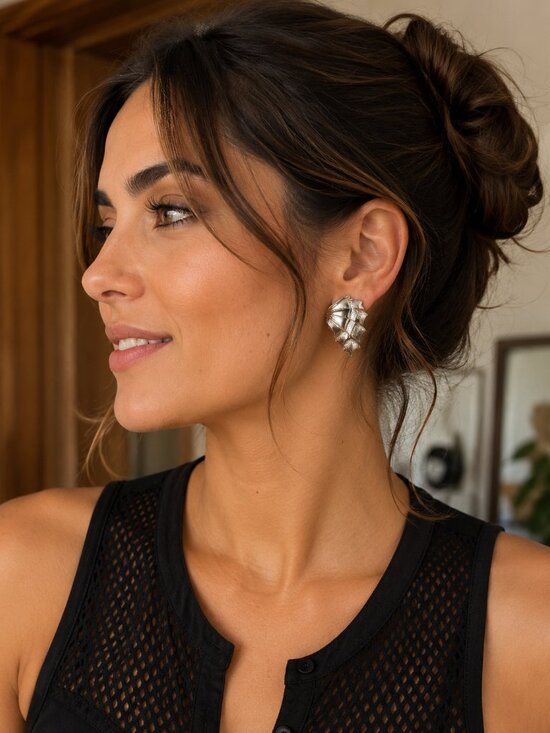 Jewelry - Vintage Shell Earrings